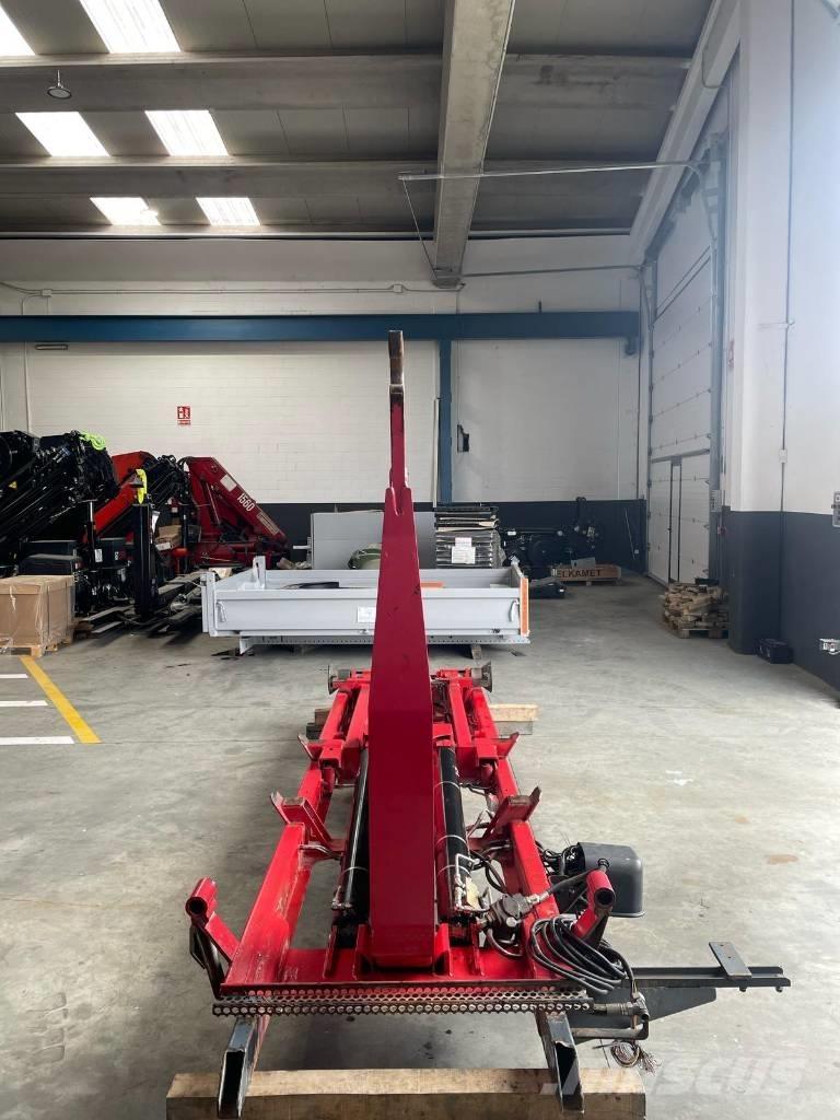 Multilift XR 10 S 36 Tengeri konténer