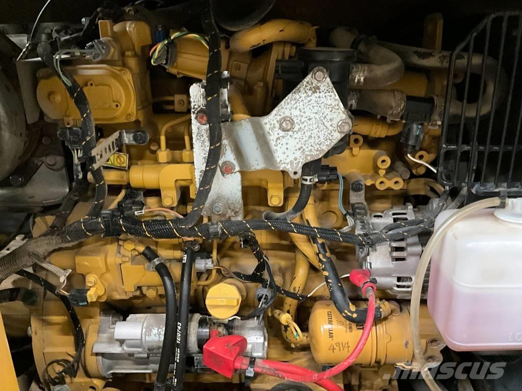 CAT 308 CR Közepes (midi) kotrók 7 t - 12 t