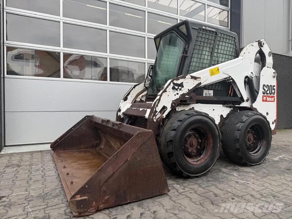Bobcat S205 Kompaktrakodók