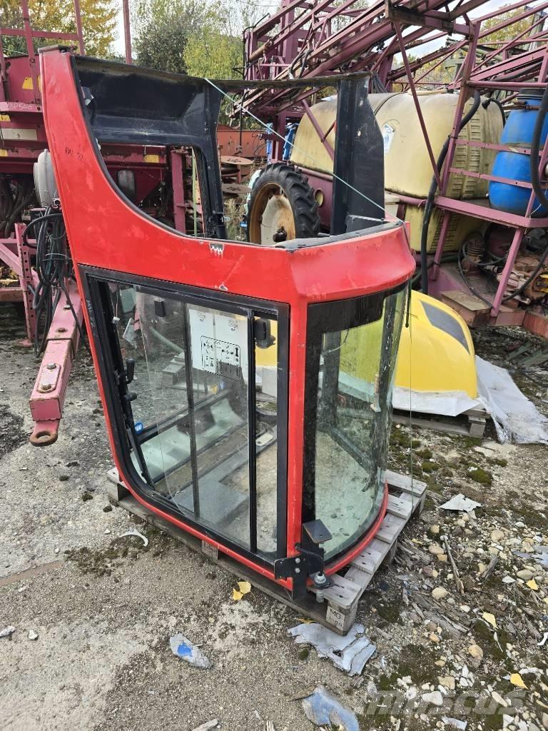 Yanmar Vio 25 Cabine Vezetőfülke és belső tartozékok