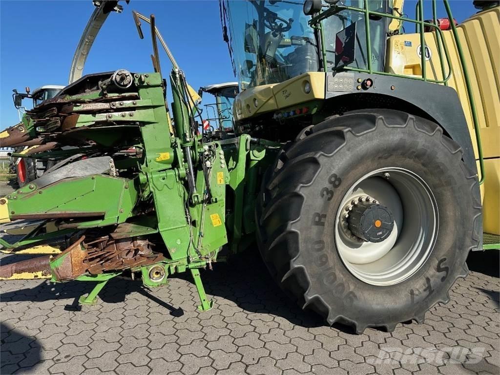 Krone Big X 770 Szecskázók