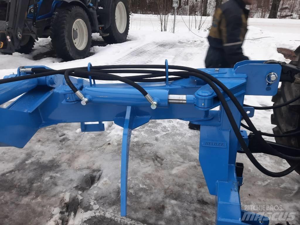  HEVO H1500 Daruk és rakodók