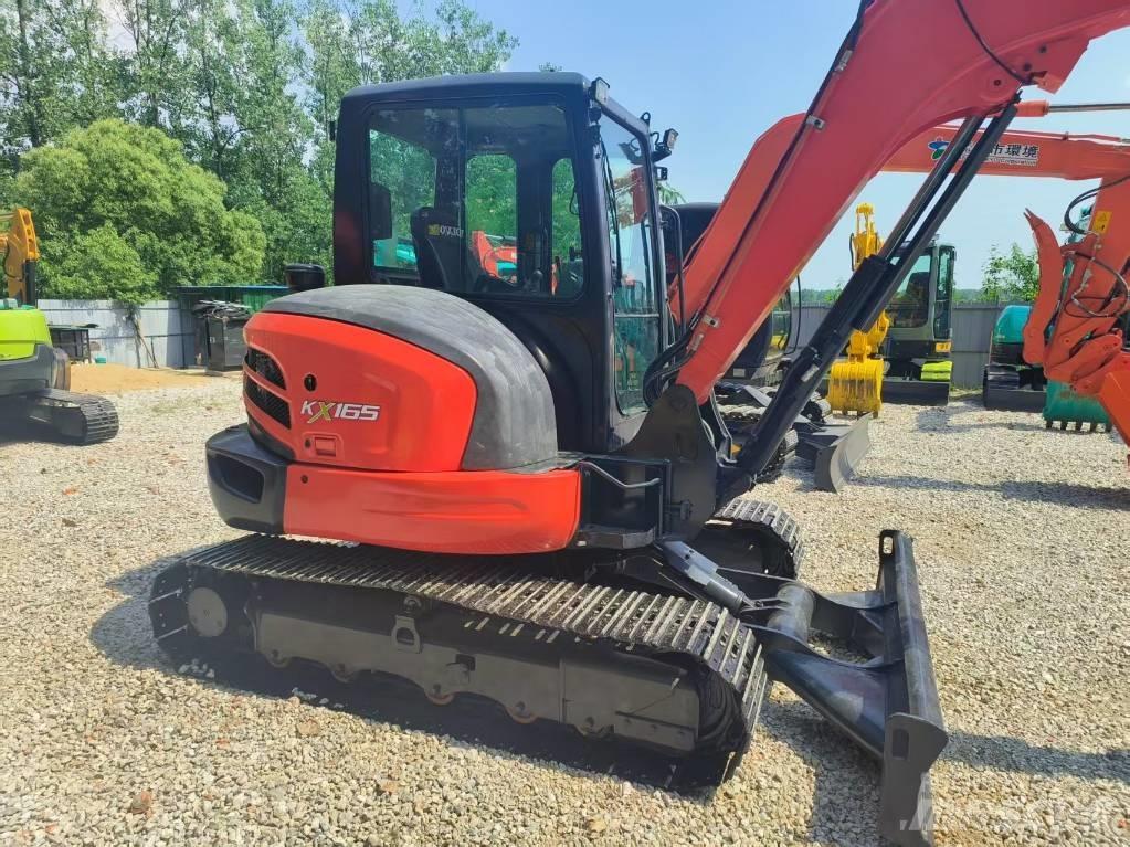 Kubota KX 165 Mini kotrók < 7t
