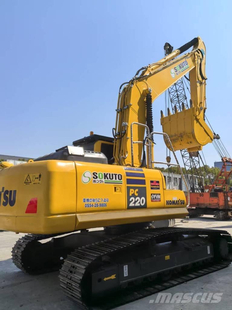 Komatsu PC220-8 Lánctalpas kotrók