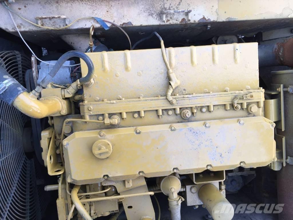 CAT 325 B L Lánctalpas kotrók