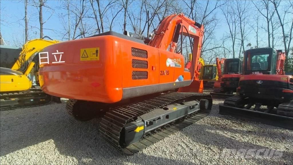 Hitachi ZX 210-3 Lánctalpas kotrók