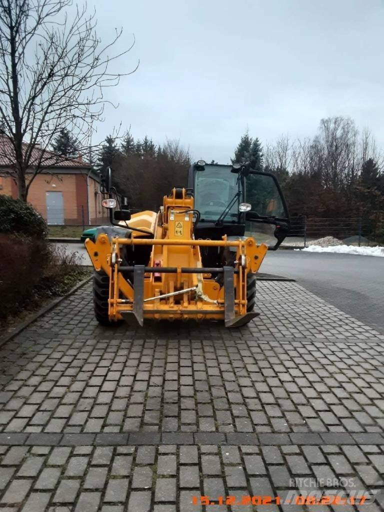 JCB 540-140 Teleszkópos rakodók