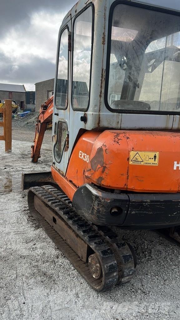 Hitachi Ex30-1 Mini kotrók < 7t