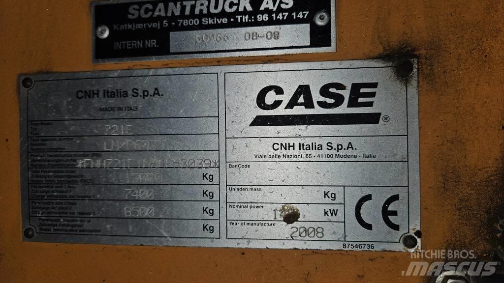 CASE 721 E Gumikerekes homlokrakodók
