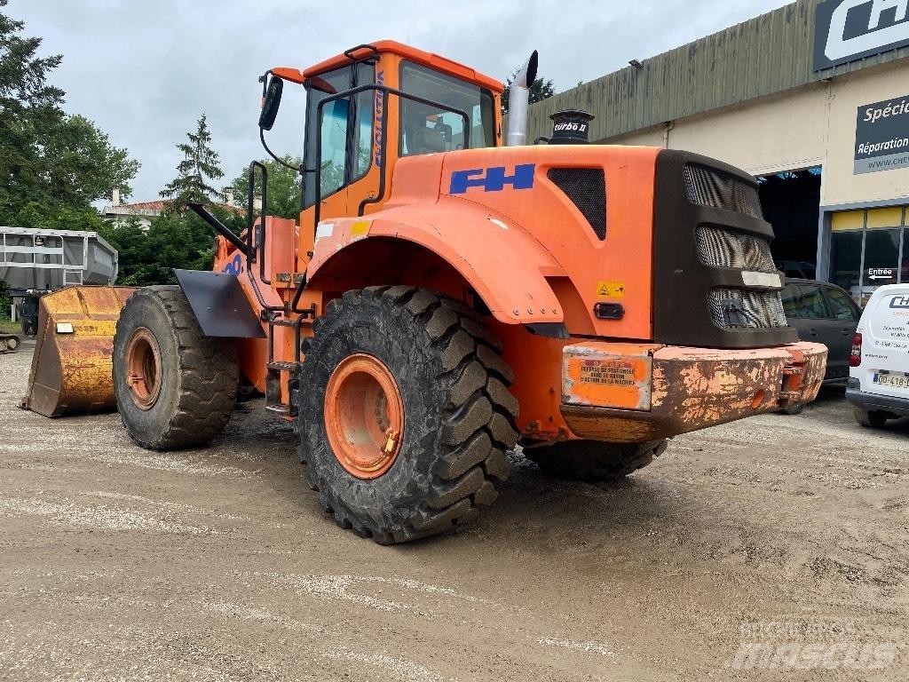 Fiat-Hitachi W 190 Gumikerekes homlokrakodók