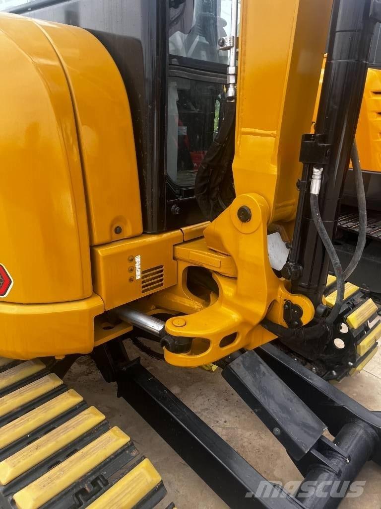 CAT 303.5 E Mini kotrók < 7t