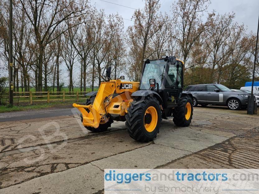 JCB 526-56 Agri Teleszkópos rakodók