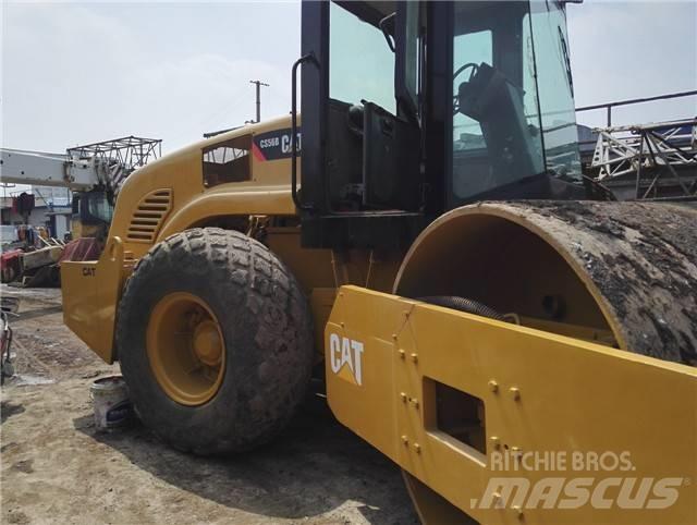 CAT CS 56 B Egydobos hengerek