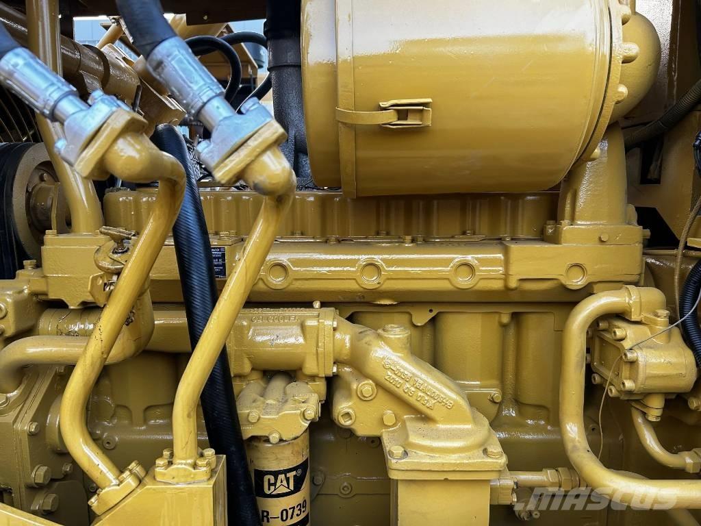 CAT D7G lánctalpas dózerek