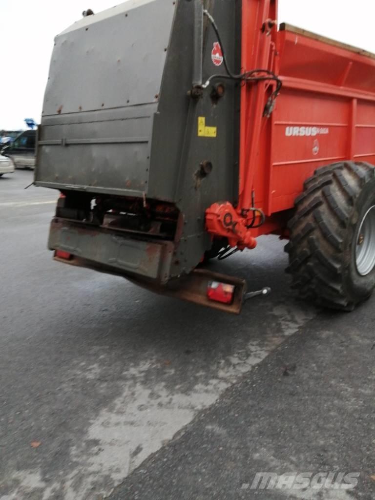 Ursus N-265/A Trágyaszóró