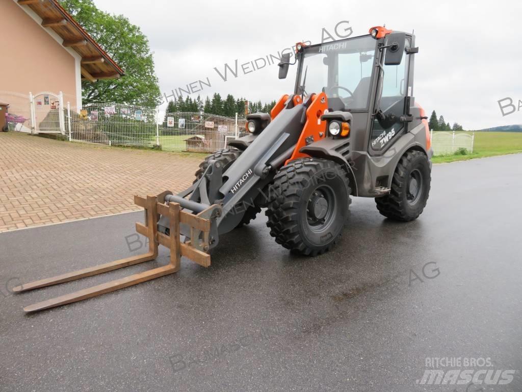 Hitachi ZW 95 Gumikerekes homlokrakodók