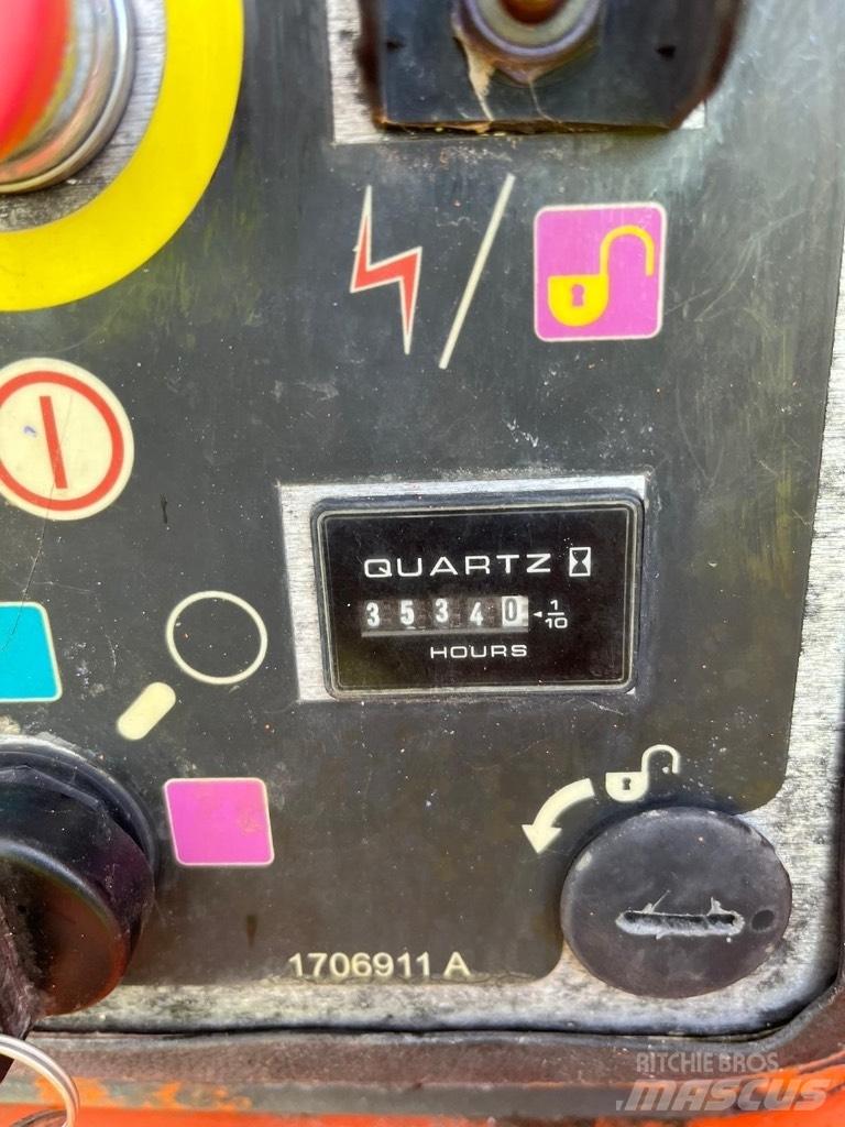 JLG 1350 SJP Teleszkópos emelők