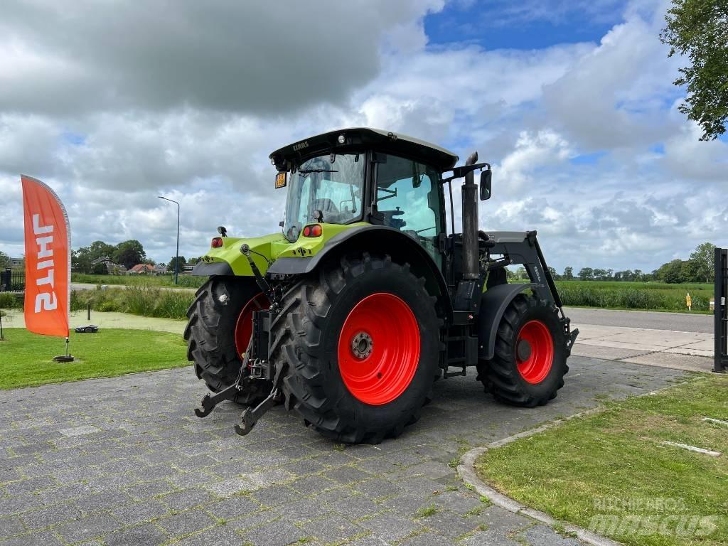 CLAAS Arion 530 CIS Traktorok