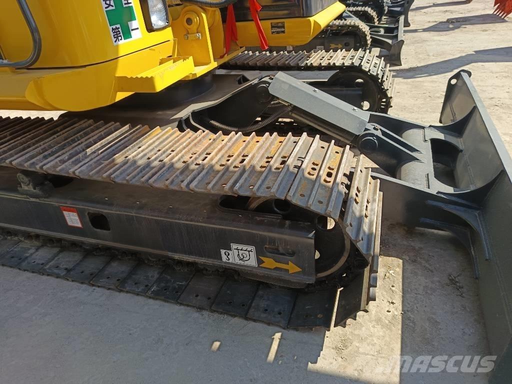 Komatsu PC 70 Lánctalpas kotrók