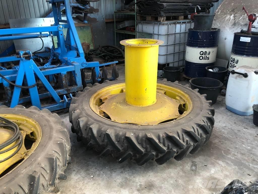  Sprøjtehjul Egyéb traktor tartozékok