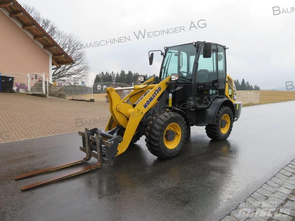 Komatsu WA 70M Gumikerekes homlokrakodók