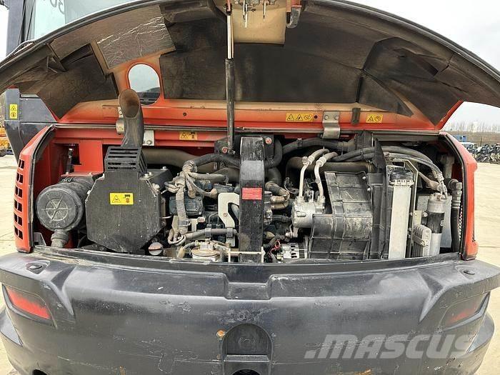 Kubota KX080-4A2 Közepes (midi) kotrók 7 t - 12 t