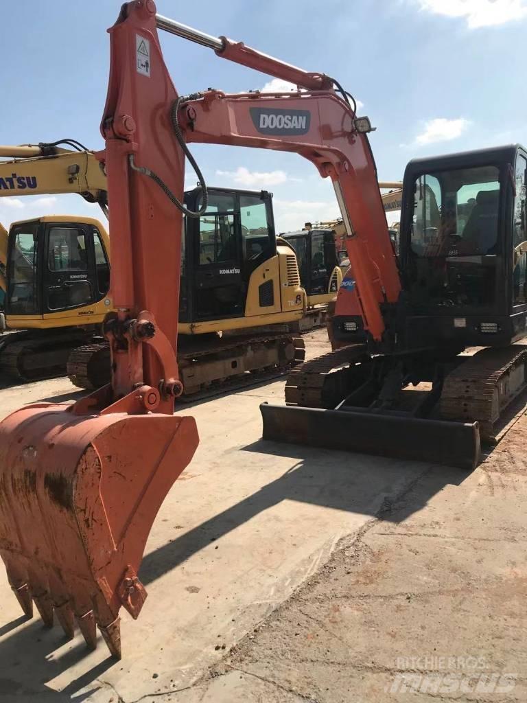 Doosan dx60 Lánctalpas kotrók