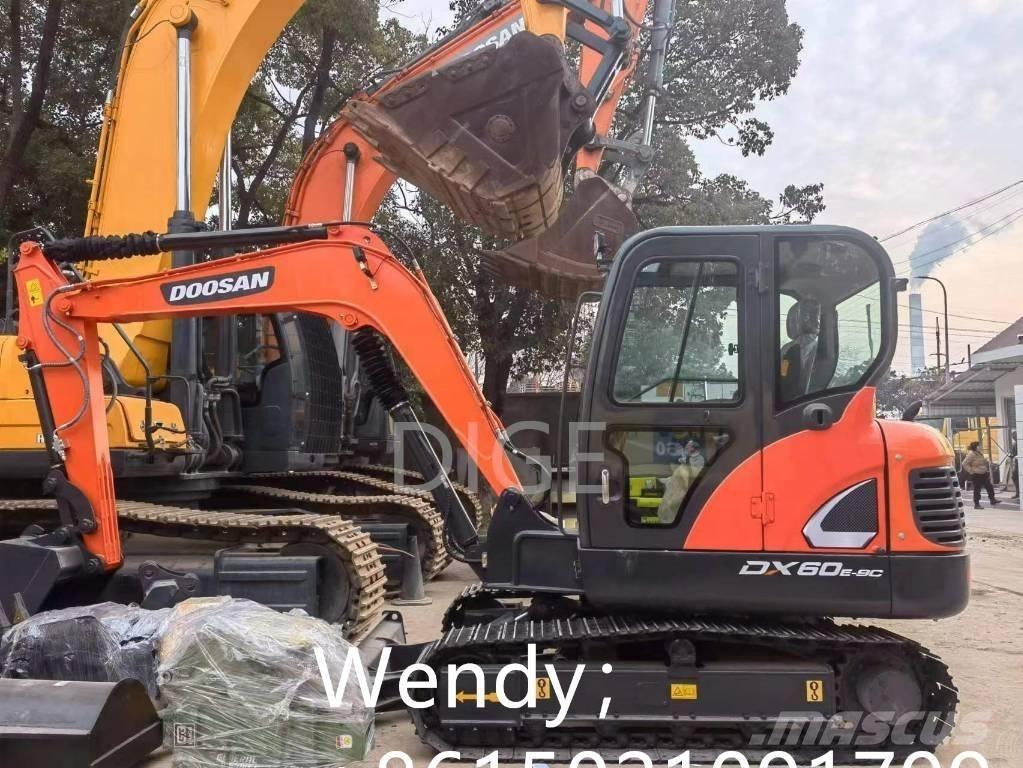 Doosan DX 60 Mini kotrók < 7t