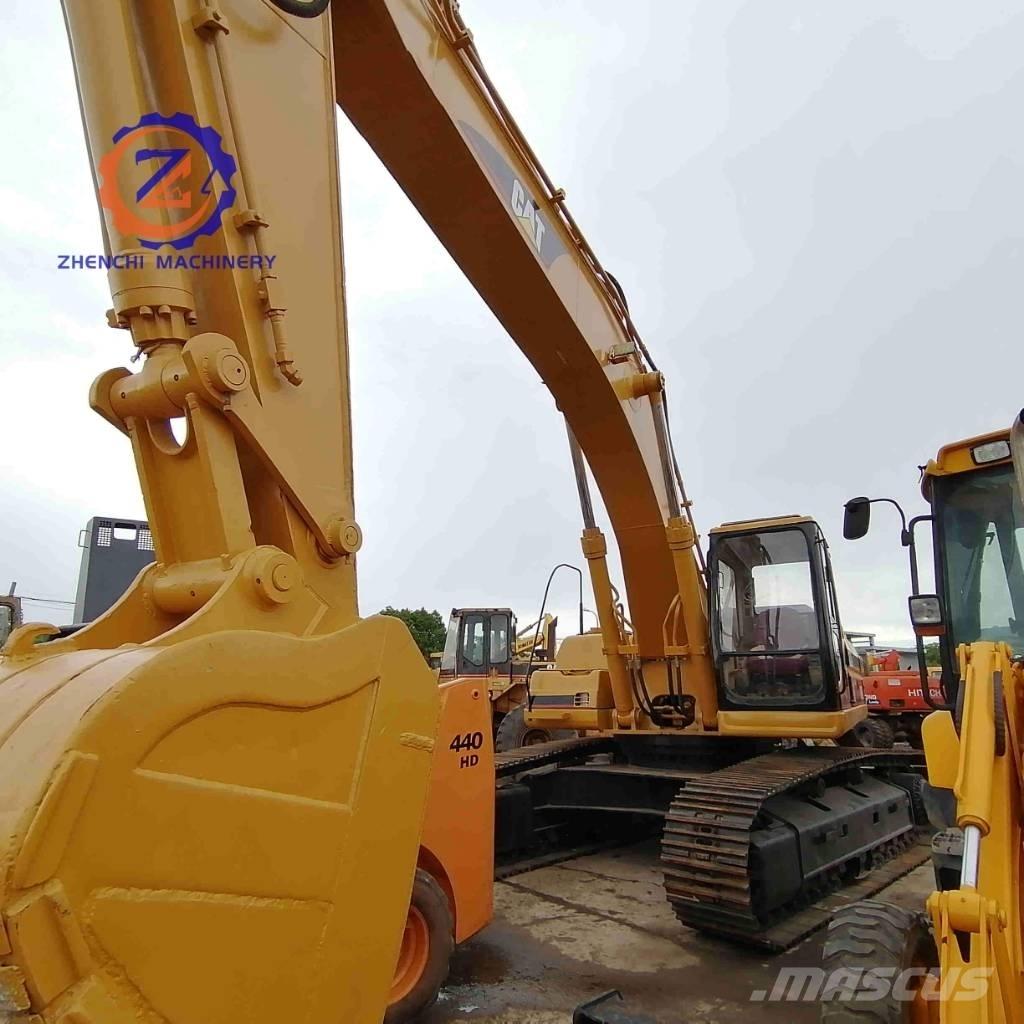 CAT 330 B L Lánctalpas kotrók