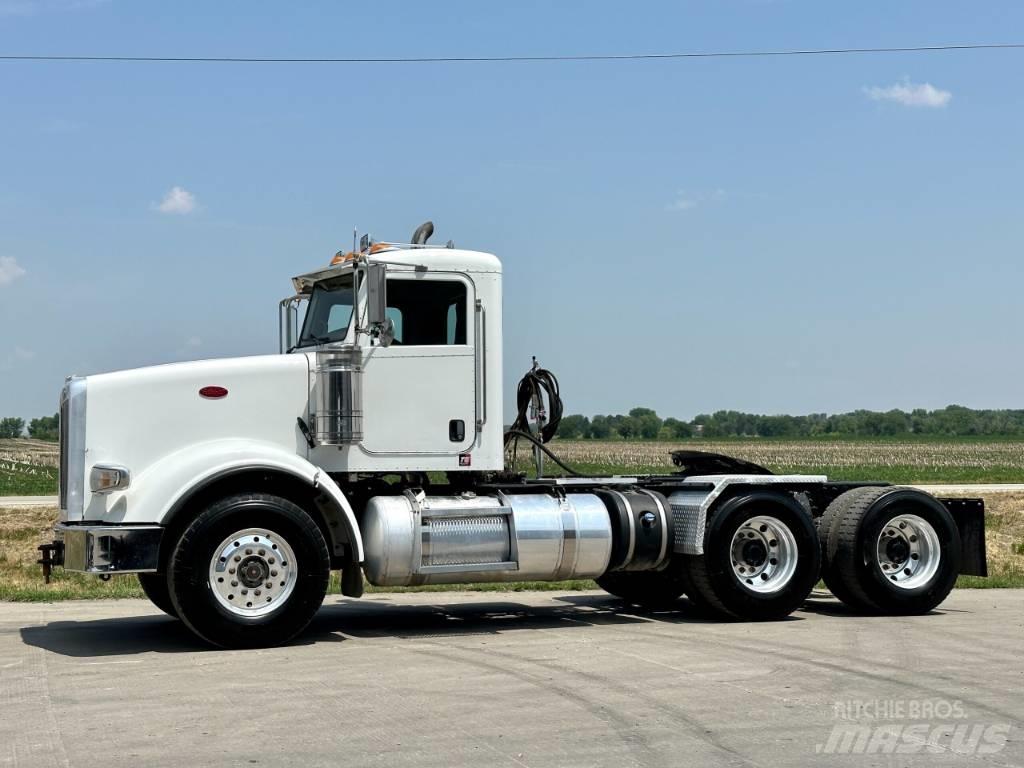 Peterbilt 367 Nyergesvontatók