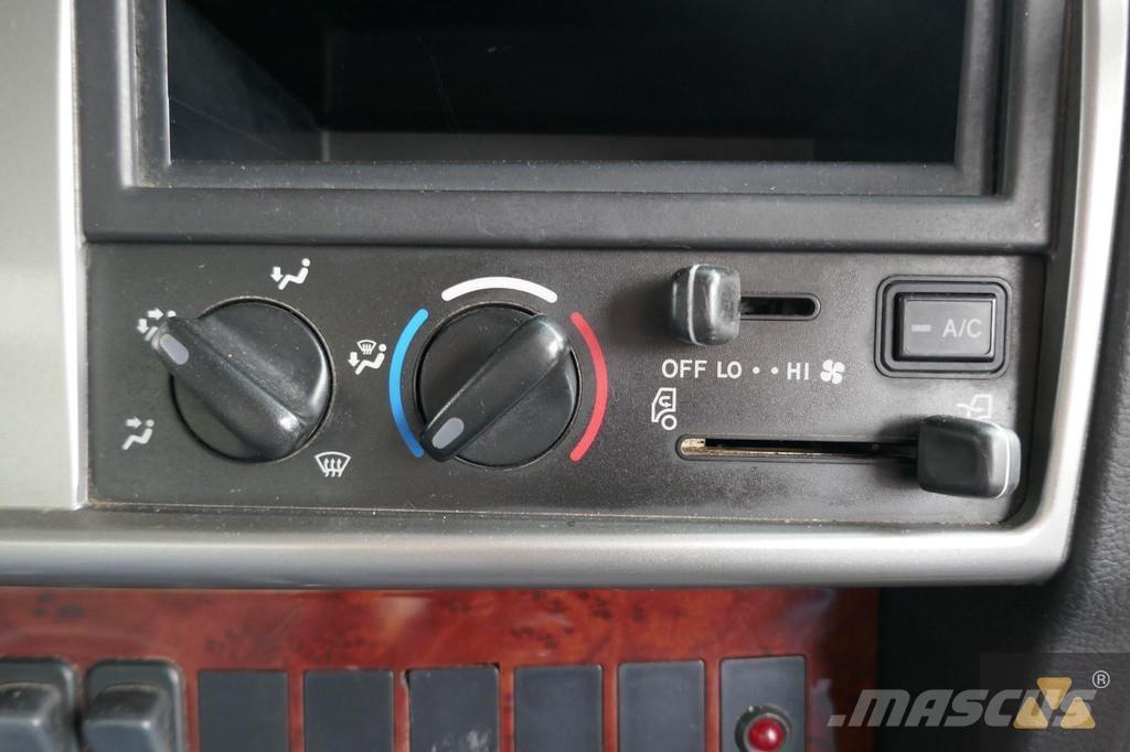 Hino 700FY crane Terepdaruk