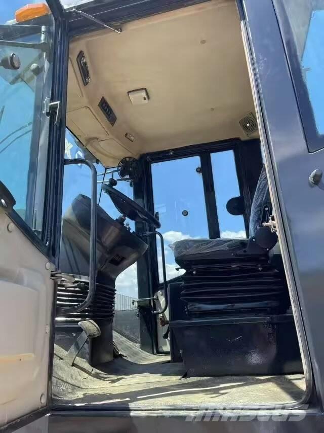 XCMG XS 223J Egydobos hengerek