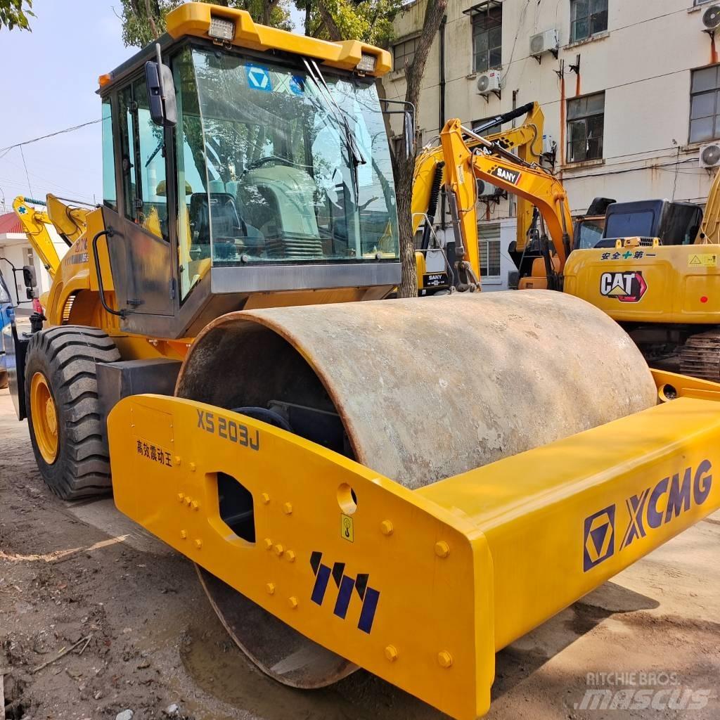 XCMG XS 202J Egydobos hengerek