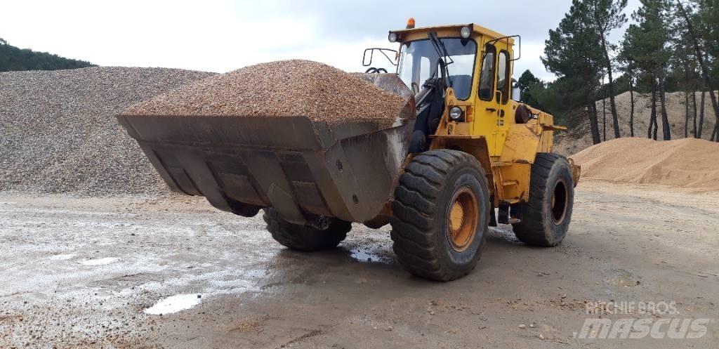  Cargadora volvo L90 Mini homlokrakodók