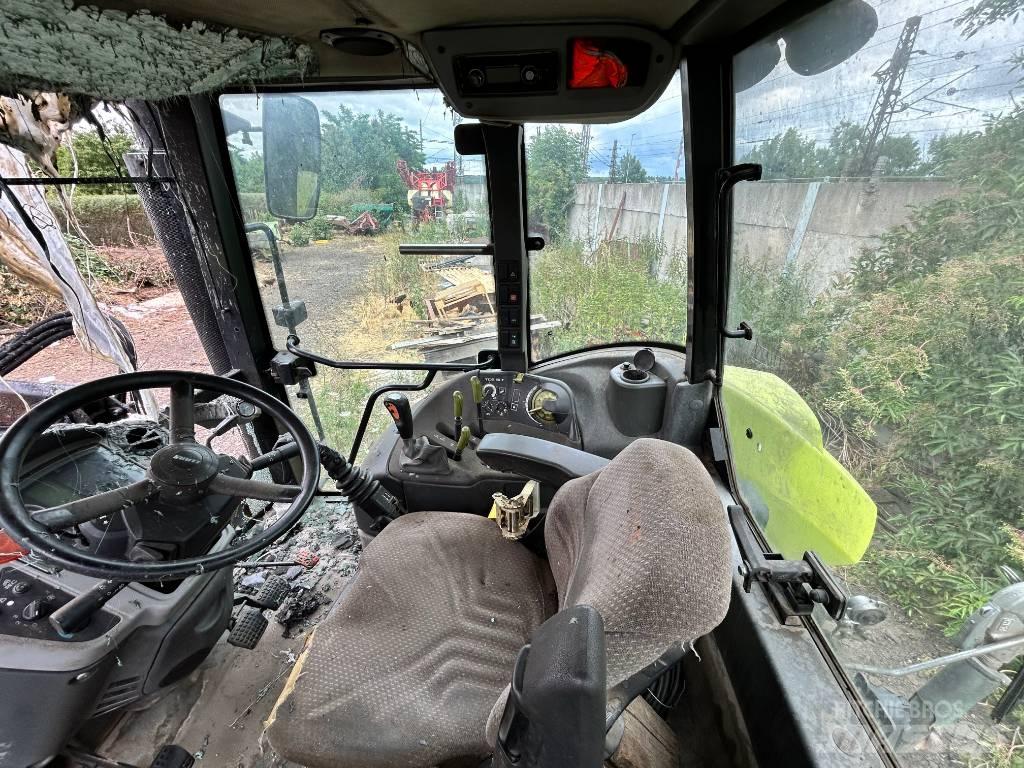 CLAAS Arion 420 Traktorok