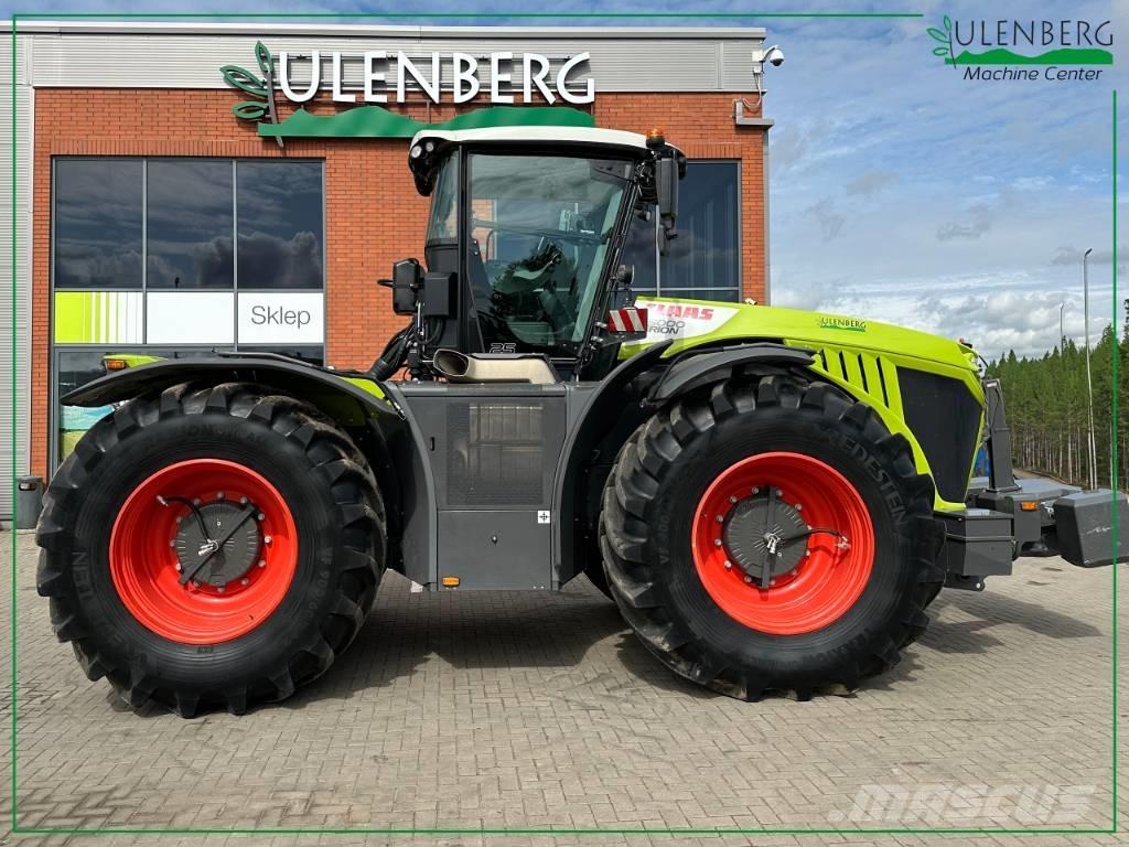 CLAAS Xerion 5000 Traktorok