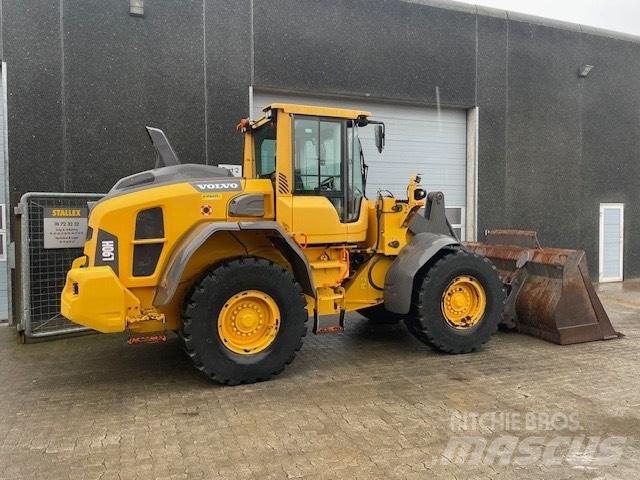 Volvo L90H Gumikerekes homlokrakodók