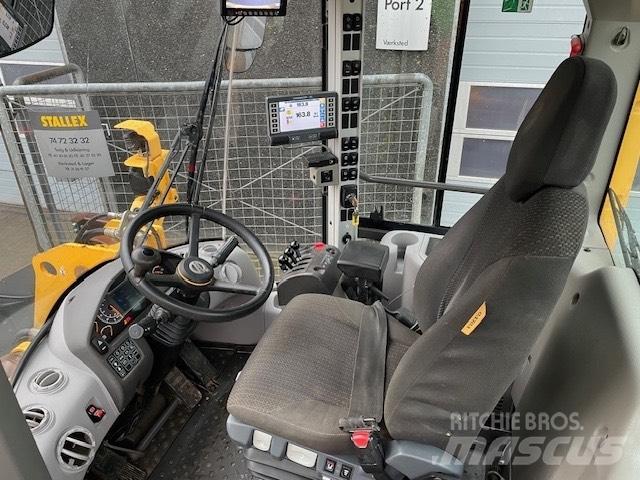 Volvo L90H Gumikerekes homlokrakodók