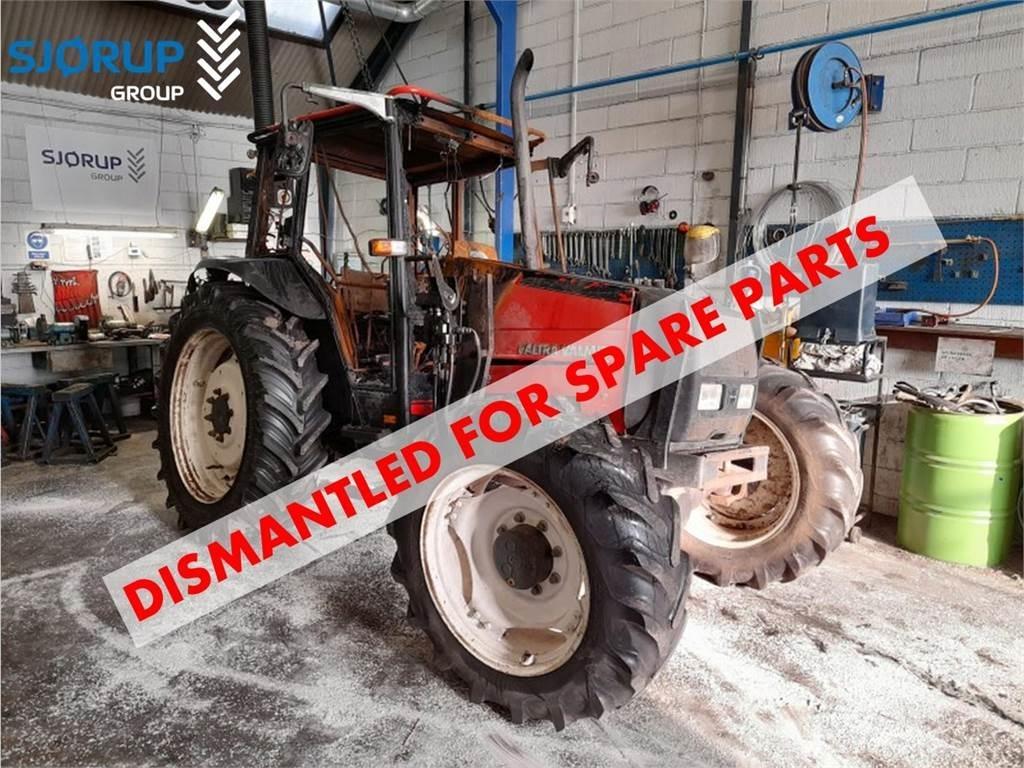 Valmet 900 Traktorok