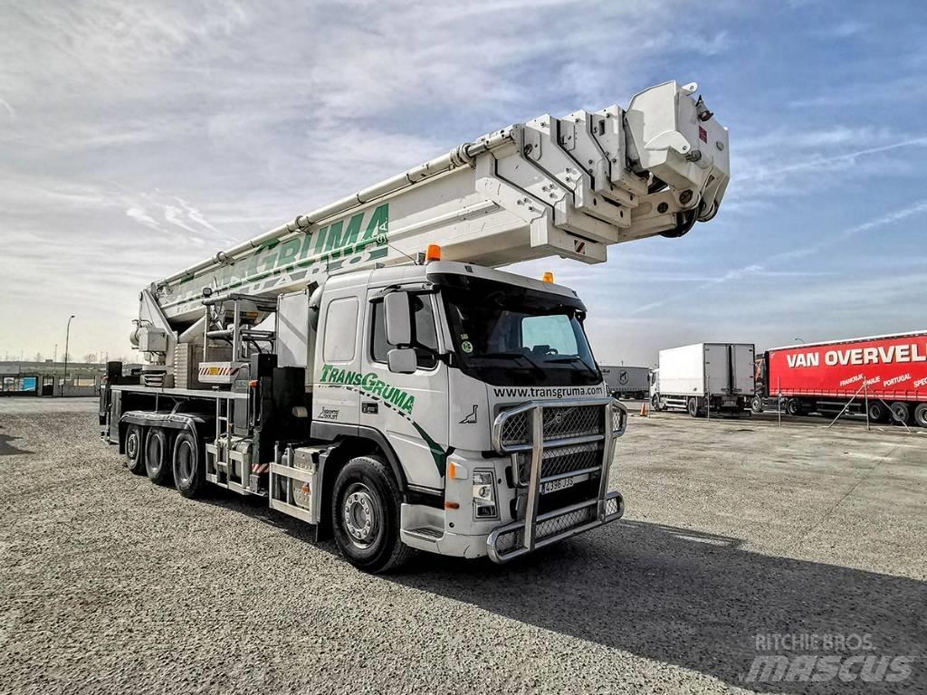 Bronto S70 XDT Kompakt önjáró emelők