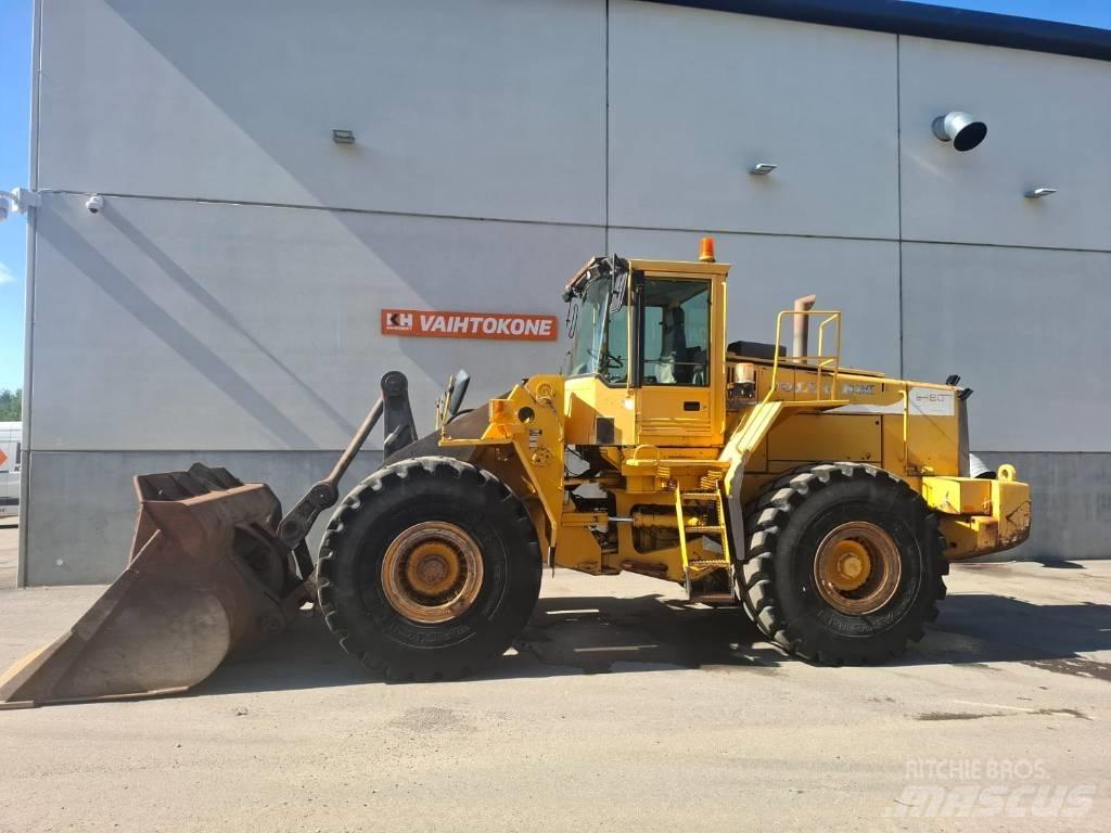 Volvo L 180 Gumikerekes homlokrakodók