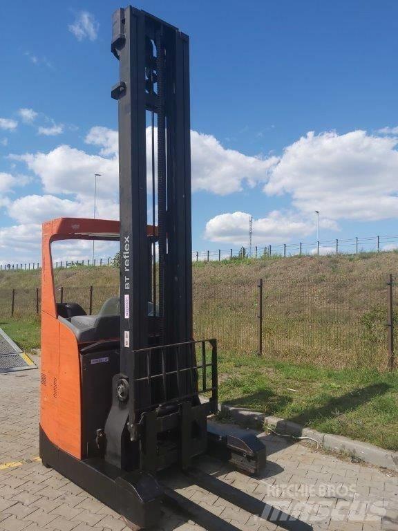 BT RR E 160 Tolóoszlopos targonca