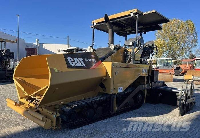 CAT AP 655D Aszfalt terítõ gépek