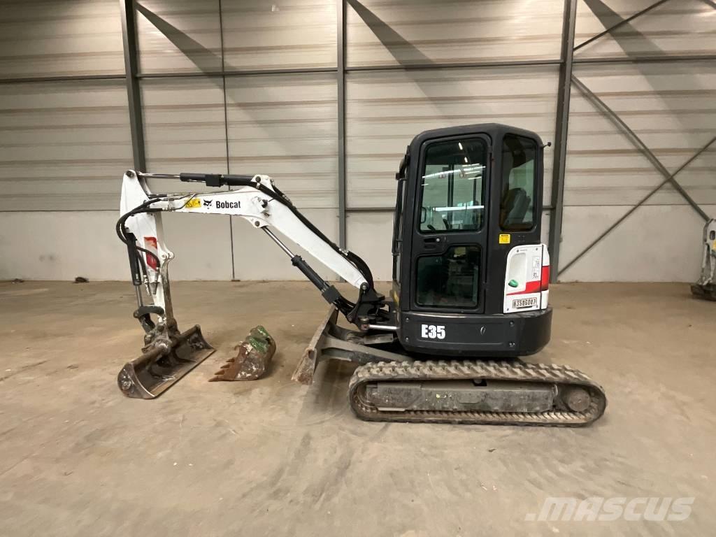 Bobcat E 35 EM Mini kotrók < 7t