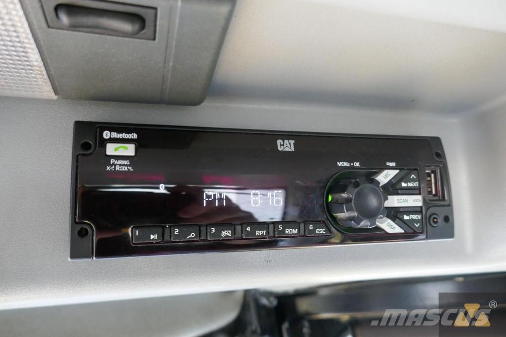 CAT D8T lánctalpas dózerek