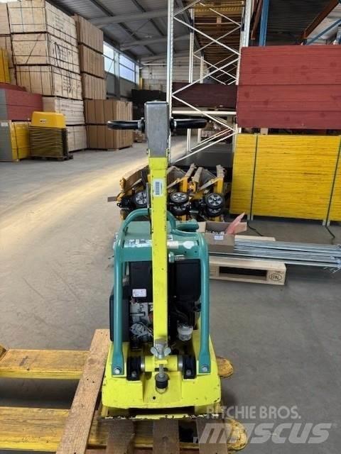 Ammann APR 3020 Vibrátorok