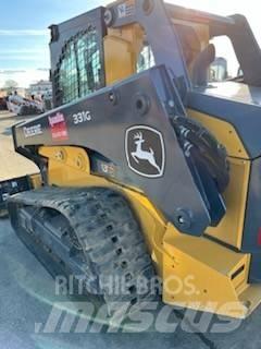 John Deere 331g Kompaktrakodók