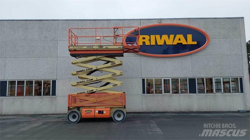 JLG 4069LE Ollós emelők