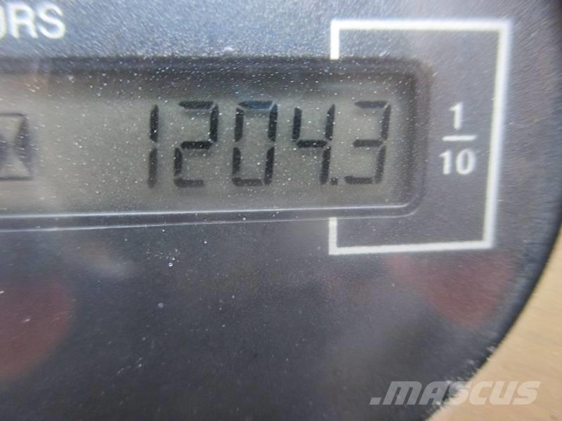 Klubb K26 Teherautóra szerelt emelők és állványok