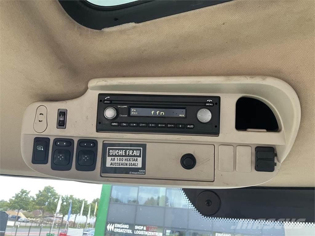 John Deere 6250R Traktorok